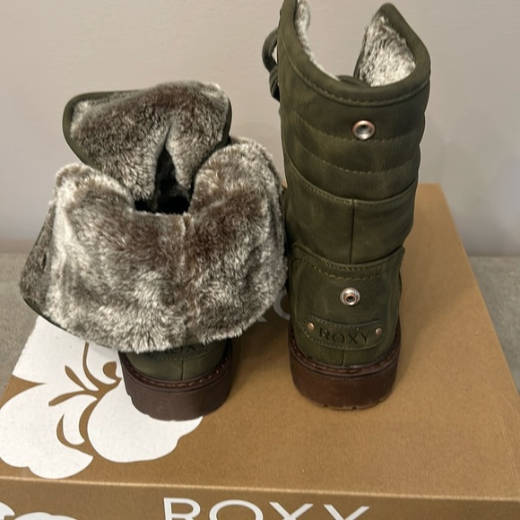 Roxy Aldean Olive Combat Boot - Picture 2 of 6